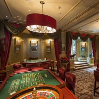 Тегермән казино фейерверк 2024, марҗал риф менюсы утрау курорты һәм казино